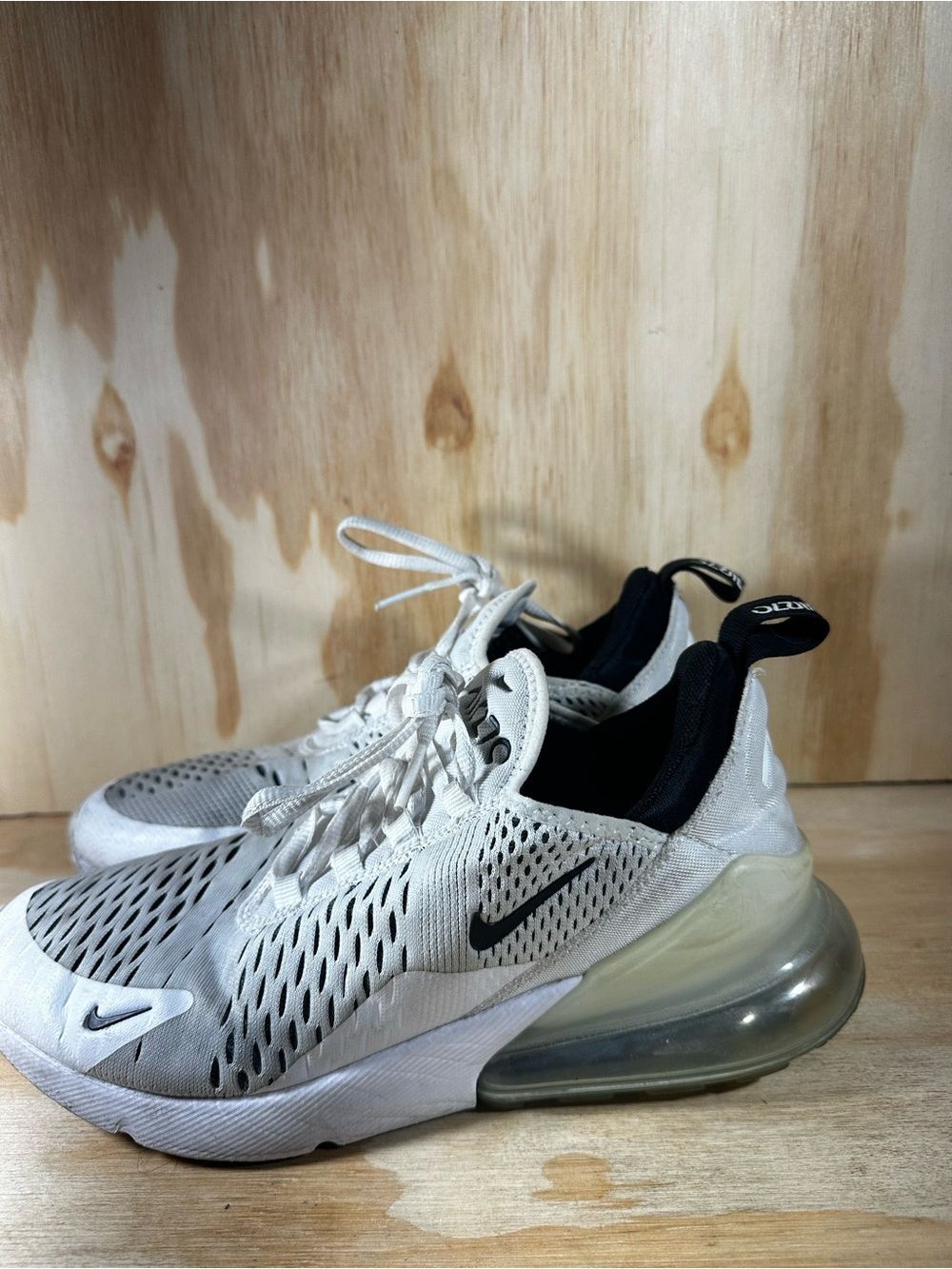 Nike  Air Max 270 Sneakers Women’s Size 7.5